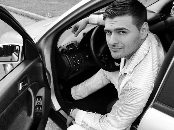 Chauffeur de voiture de luxe : votre confort, notre priorité.